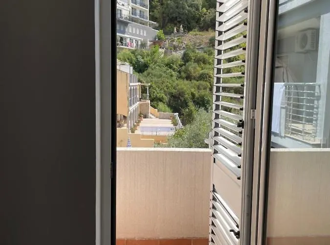 Sea View Apartment